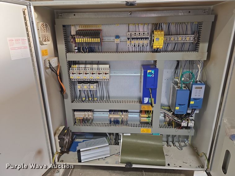 image for item DW3770 2015 Behringer HBE 321A metal cutting saw