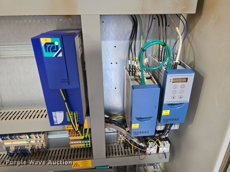 image for item DW3770 2015 Behringer HBE 321A metal cutting saw