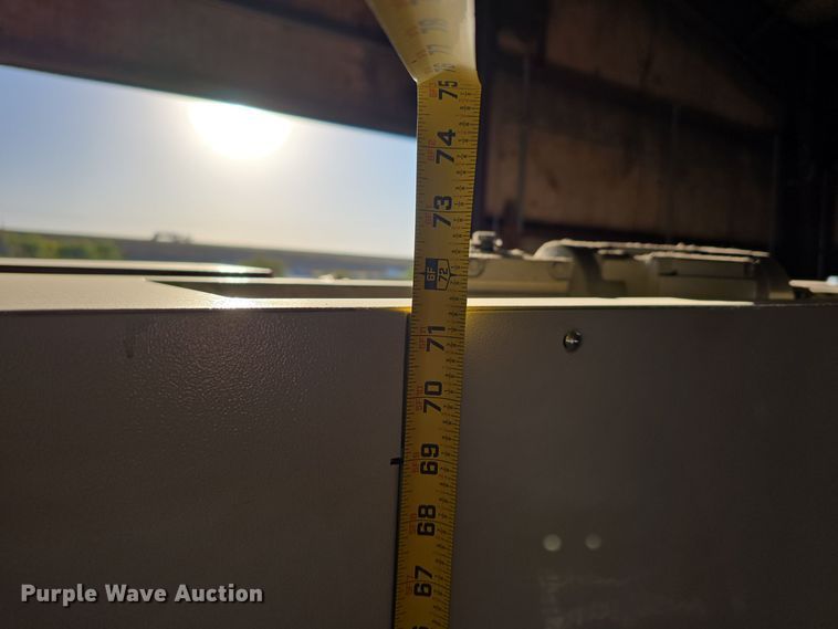 image for item DW3770 2015 Behringer HBE 321A metal cutting saw