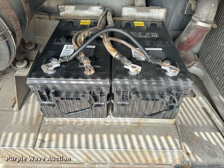 image for item DX1331 2000 Van Hool C2045 coach bus