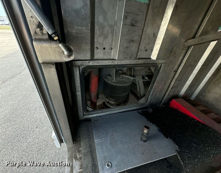 image for item DX1331 2000 Van Hool C2045 coach bus