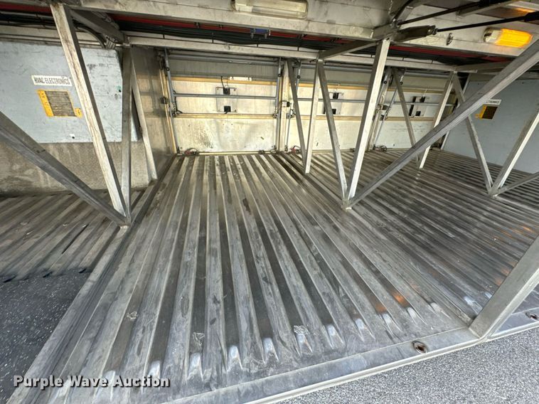 image for item DX1331 2000 Van Hool C2045 coach bus