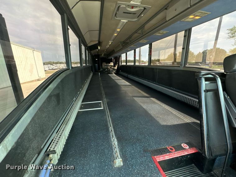 image for item DX1331 2000 Van Hool C2045 coach bus