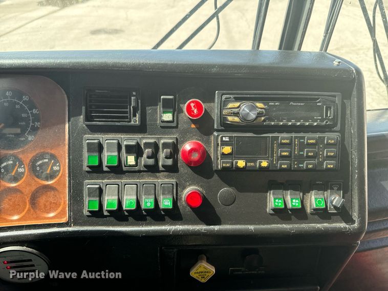 image for item DX1331 2000 Van Hool C2045 coach bus