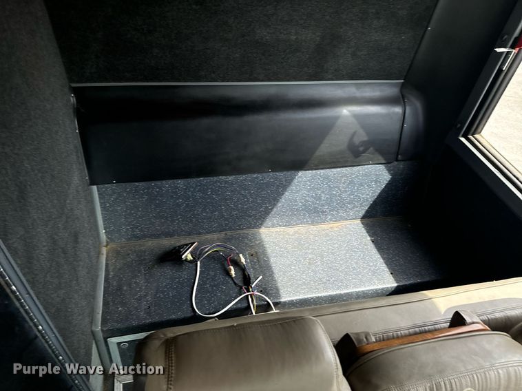 image for item DX1331 2000 Van Hool C2045 coach bus