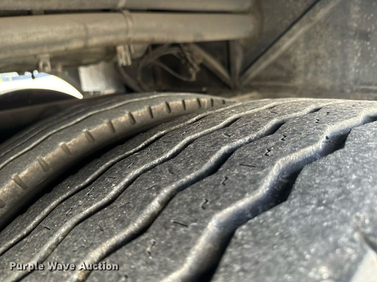 image for item DX1331 2000 Van Hool C2045 coach bus