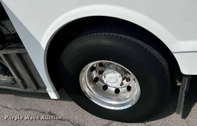 image for item DX1331 2000 Van Hool C2045 coach bus