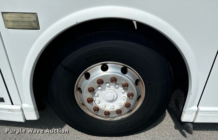 image for item DX1331 2000 Van Hool C2045 coach bus