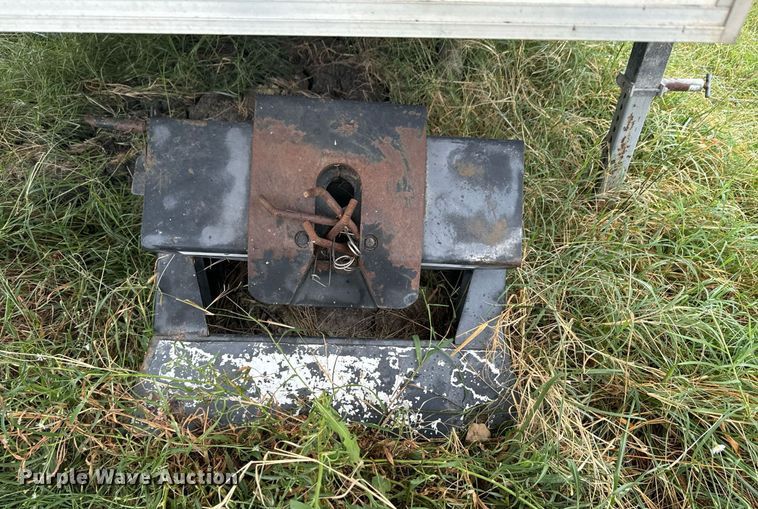 image for item DX1344 1996 Fleetwood Savannah 30 5X camper