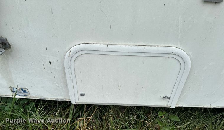 image for item DX1344 1996 Fleetwood Savannah 30 5X camper