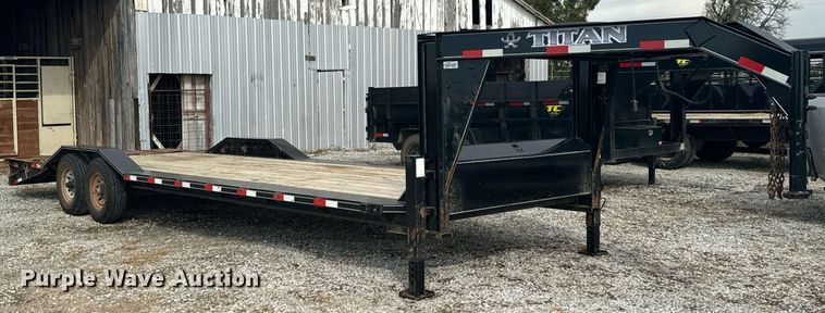 image for item DX1348 2017 Titan equipment trailer