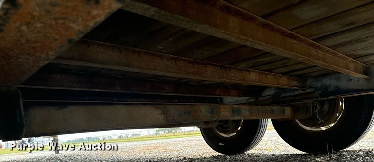 image for item DX1348 2017 Titan equipment trailer