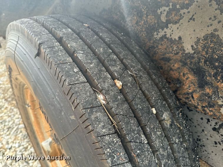 image for item DX1348 2017 Titan equipment trailer