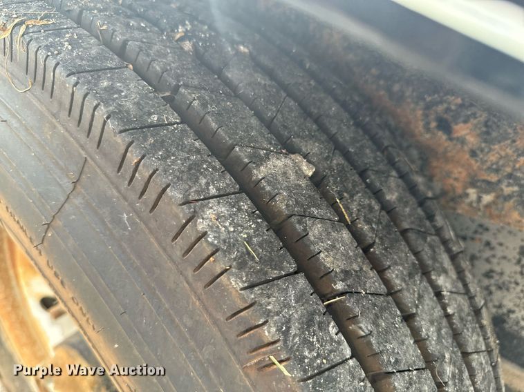 image for item DX1348 2017 Titan equipment trailer