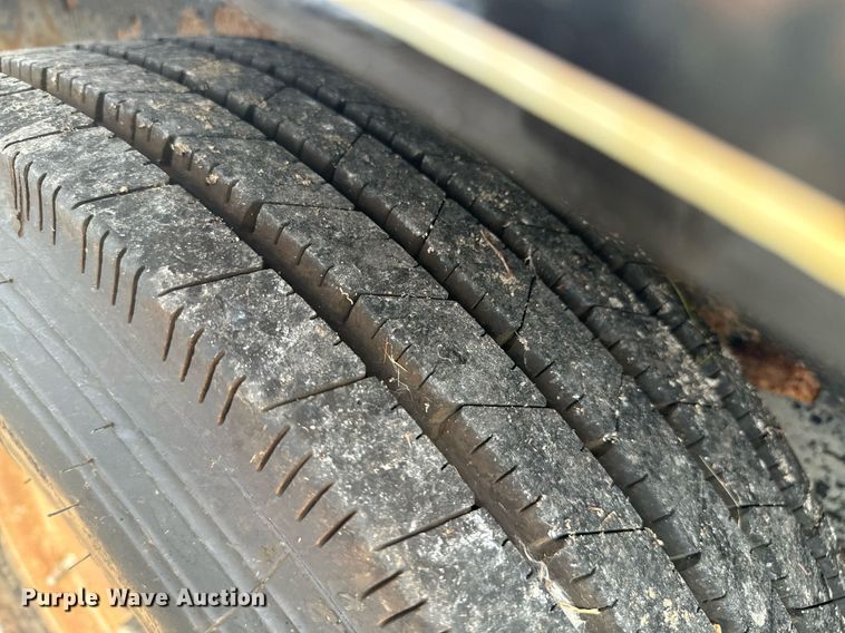 image for item DX1348 2017 Titan equipment trailer