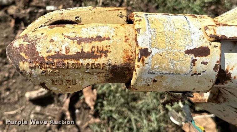 image for item DX1354 1995 CM Trailers enclosed cargo trailer