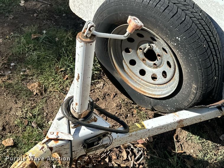 image for item DX1354 1995 CM Trailers enclosed cargo trailer