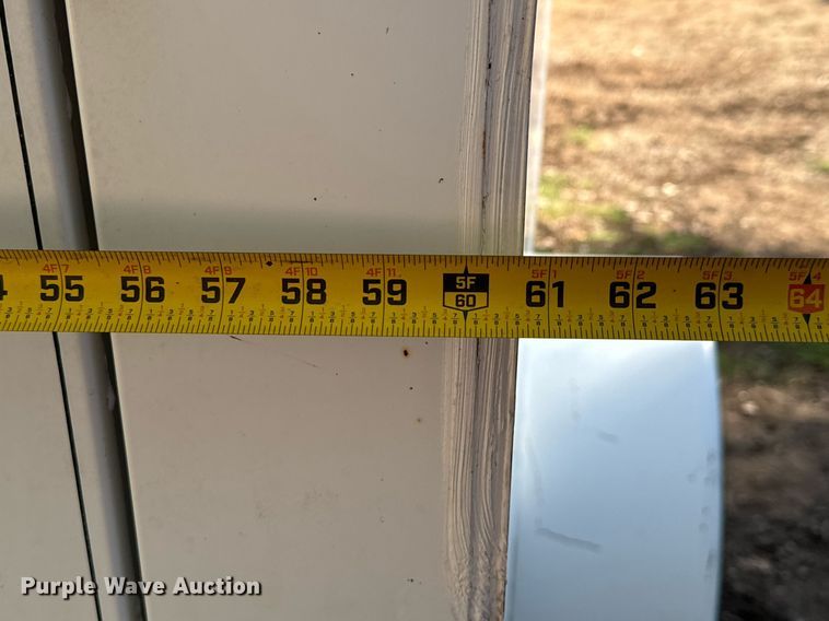 image for item DX1354 1995 CM Trailers enclosed cargo trailer