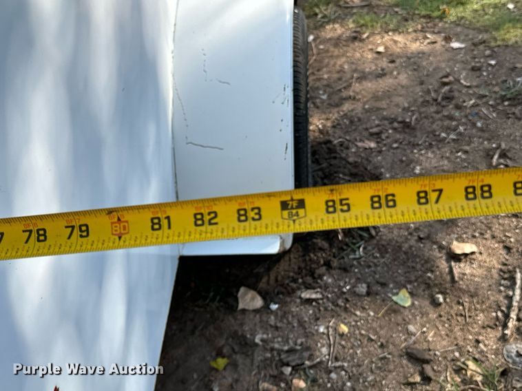 image for item DX1354 1995 CM Trailers enclosed cargo trailer