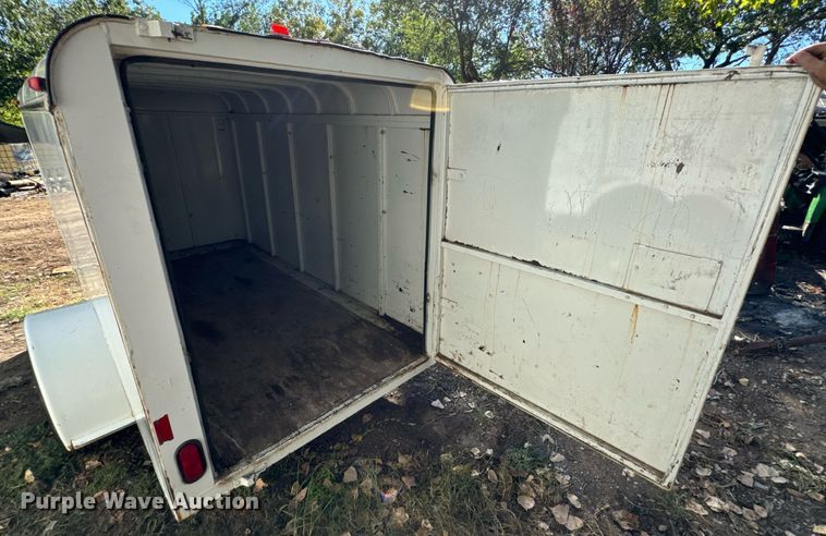 image for item DX1354 1995 CM Trailers enclosed cargo trailer