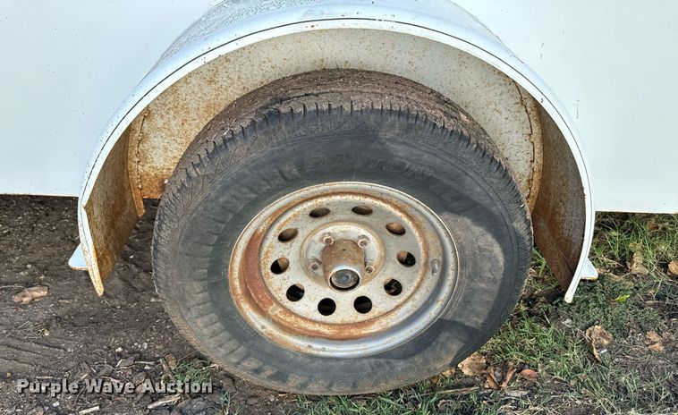 image for item DX1354 1995 CM Trailers enclosed cargo trailer