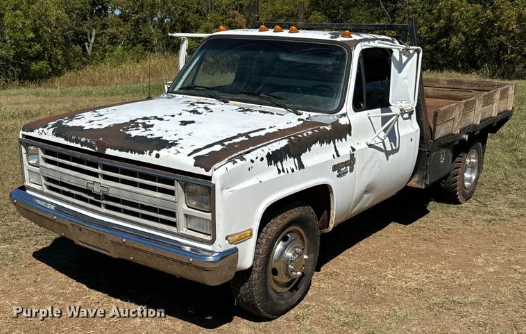 image for item DX1355 1988 Chevrolet Custom Deluxe 30 flatbed pickup truck