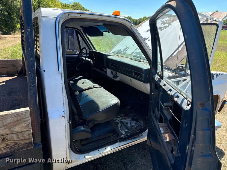 image for item DX1355 1988 Chevrolet Custom Deluxe 30 flatbed pickup truck