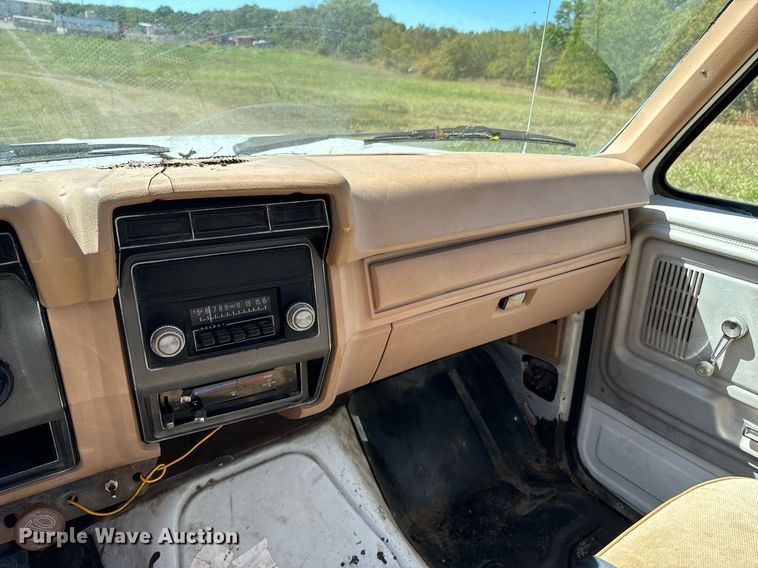 image for item DX1356 1984 Ford F350 dump flatbed pickup truck