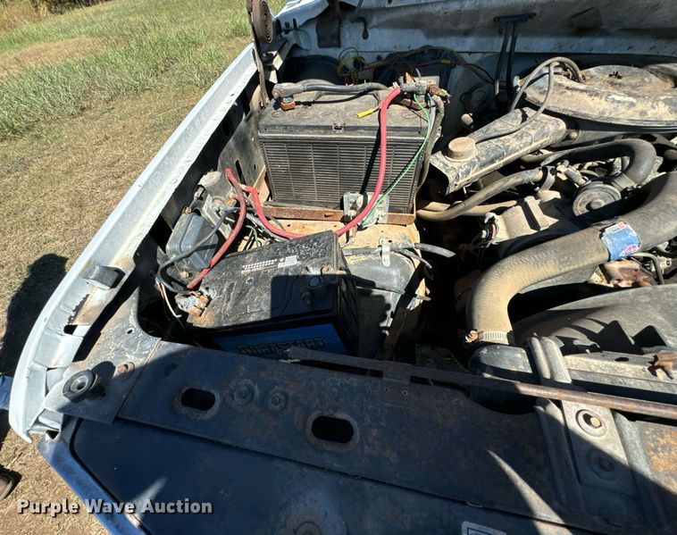 image for item DX1356 1984 Ford F350 dump flatbed pickup truck