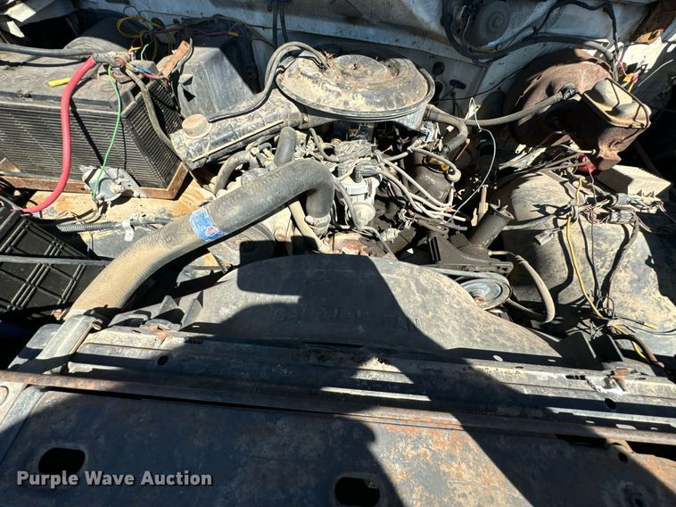 image for item DX1356 1984 Ford F350 dump flatbed pickup truck
