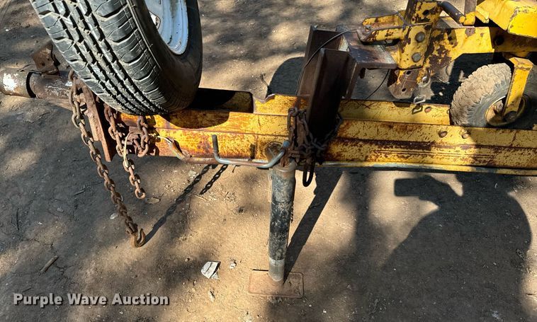 image for item DX1363 1993 Vermeer 206 stump grinder