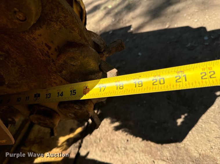 image for item DX1363 1993 Vermeer 206 stump grinder