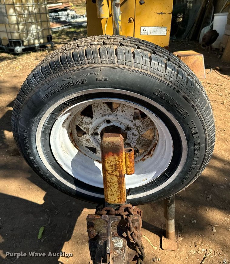 image for item DX1363 1993 Vermeer 206 stump grinder