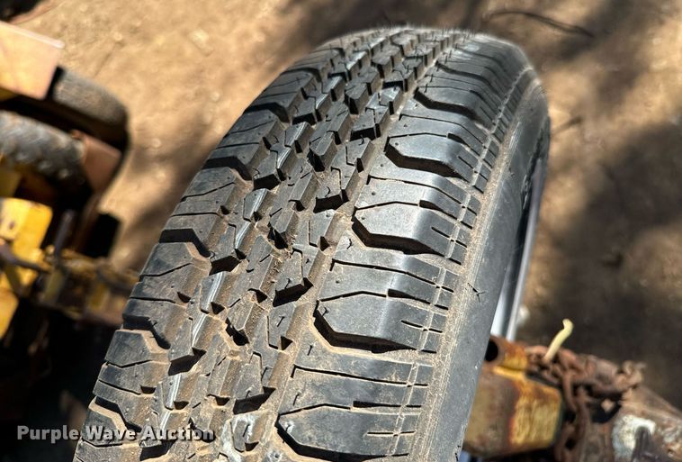 image for item DX1363 1993 Vermeer 206 stump grinder