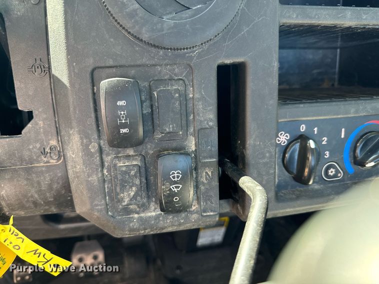 image for item DX1365 2020 John Deere XUV835M utility vehicle