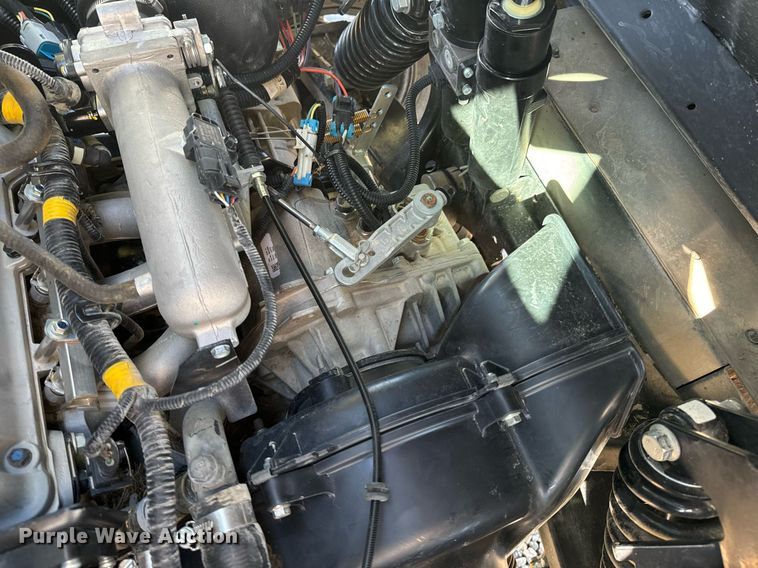 image for item DX1365 2020 John Deere XUV835M utility vehicle