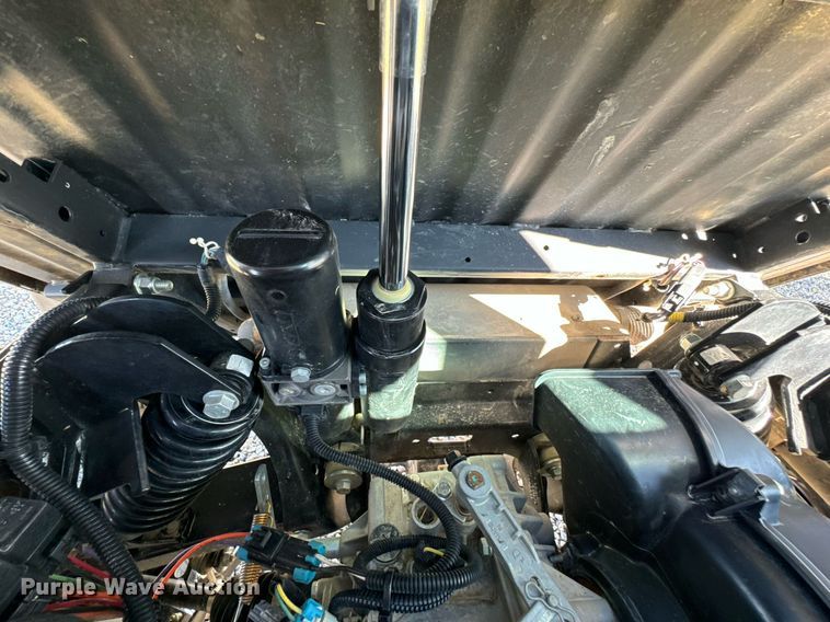 image for item DX1365 2020 John Deere XUV835M utility vehicle