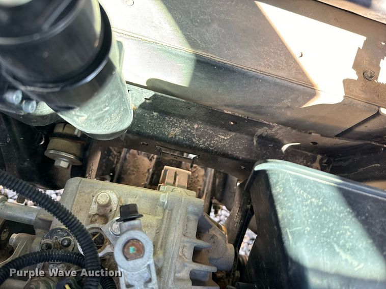 image for item DX1365 2020 John Deere XUV835M utility vehicle