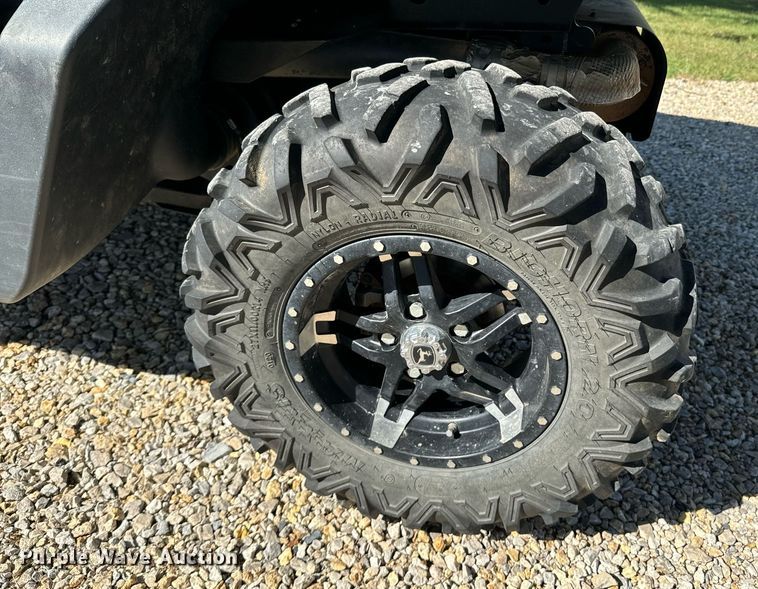 image for item DX1365 2020 John Deere XUV835M utility vehicle