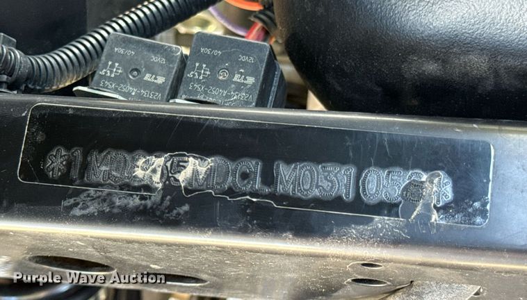 image for item DX1365 2020 John Deere XUV835M utility vehicle