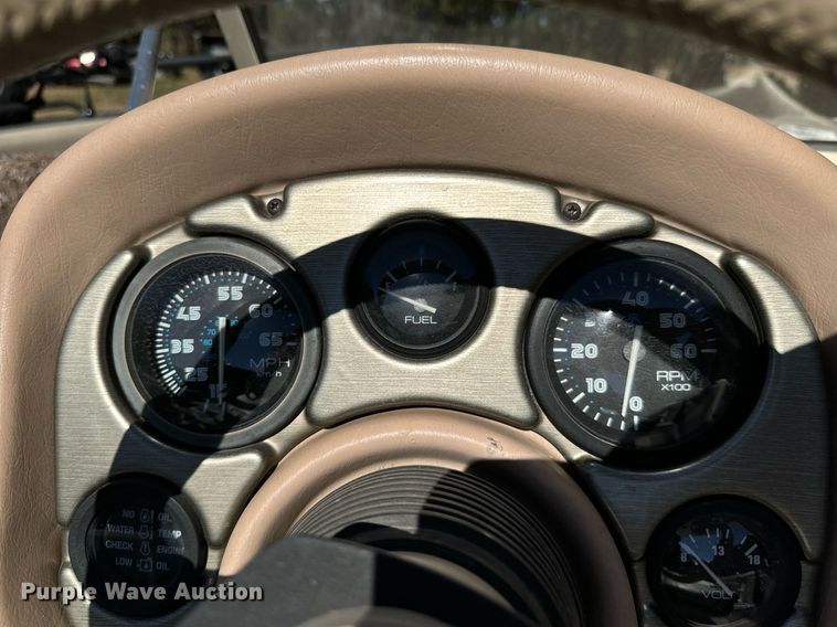 image for item DX1394 1999 Alumacraft TS175 boat