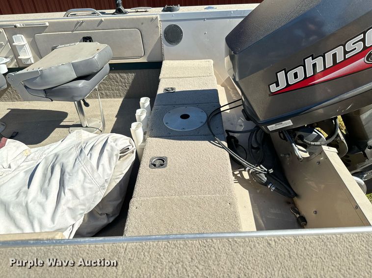 image for item DX1394 1999 Alumacraft TS175 boat