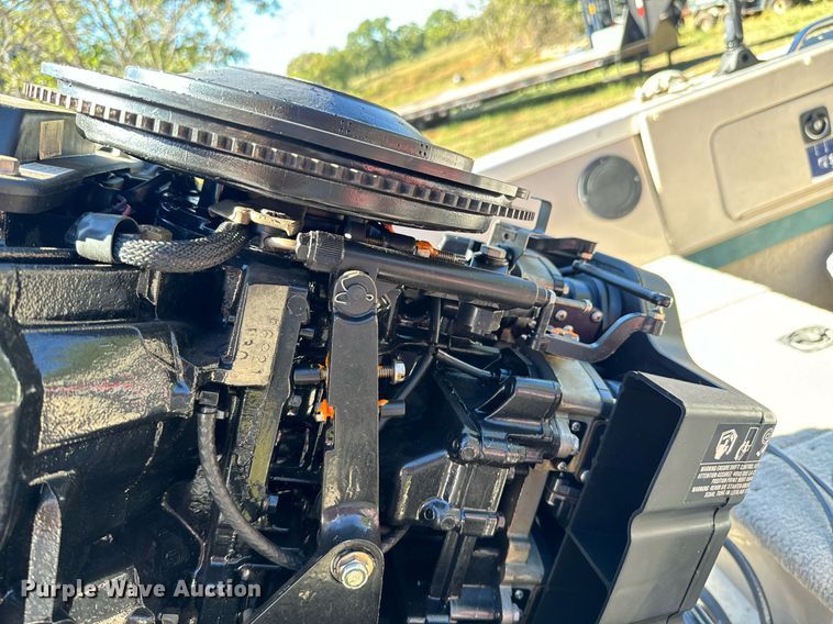 image for item DX1394 1999 Alumacraft TS175 boat