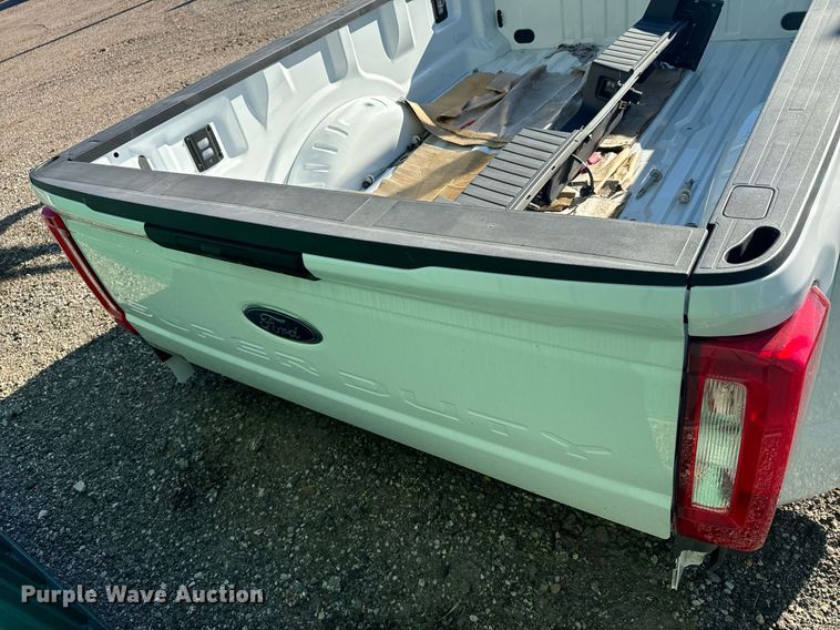 image for item DX3609 2024 Ford F350 pickup truck bed