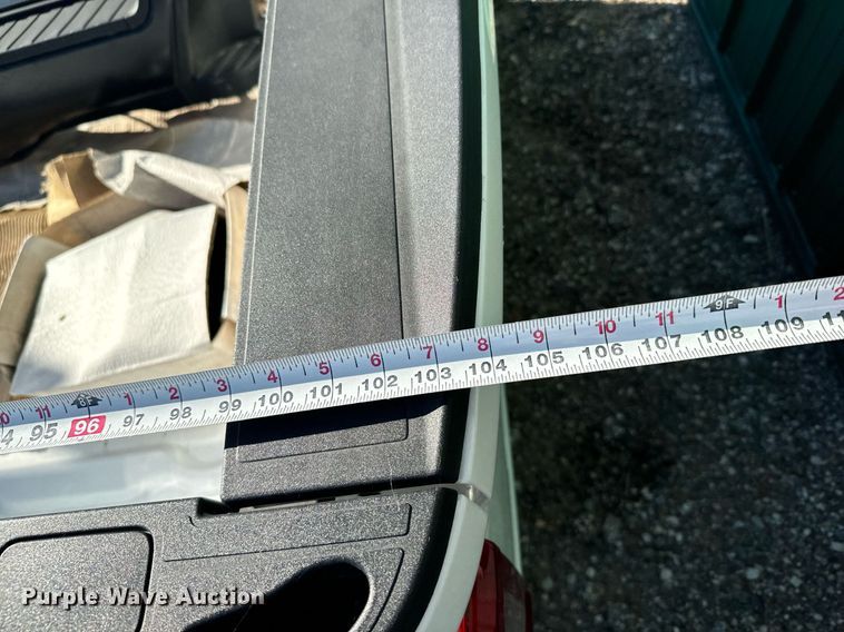 image for item DX3609 2024 Ford F350 pickup truck bed