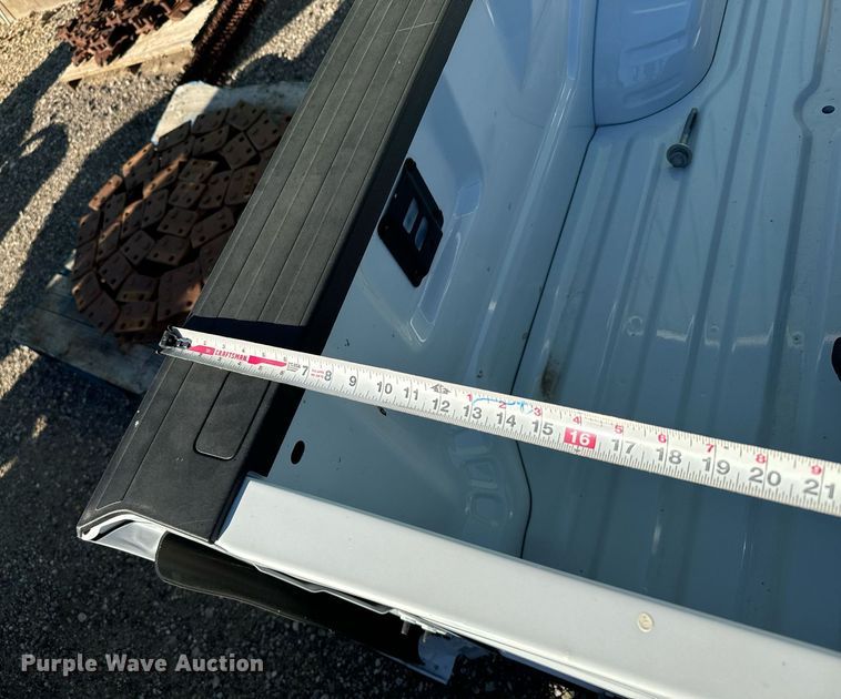 image for item DX3609 2024 Ford F350 pickup truck bed