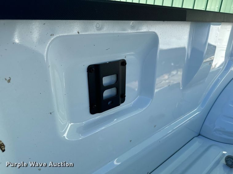 image for item DX3609 2024 Ford F350 pickup truck bed