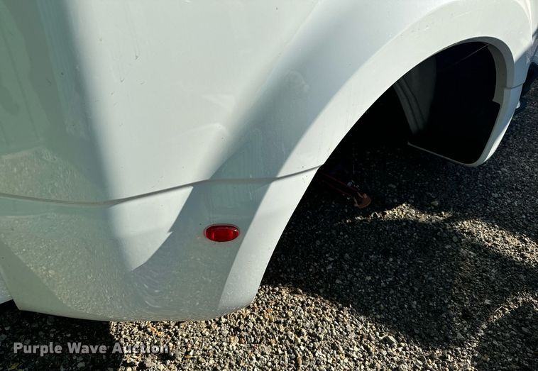 image for item DX3609 2024 Ford F350 pickup truck bed