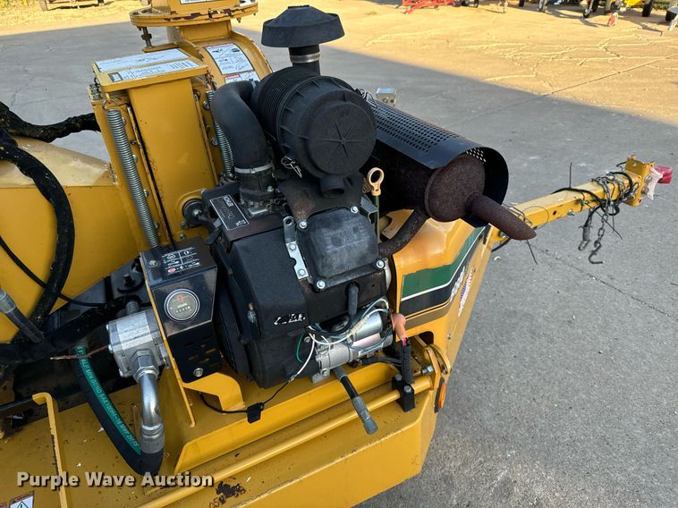 image for item DX3653 2012 Vermeer BC600XL wood chipper