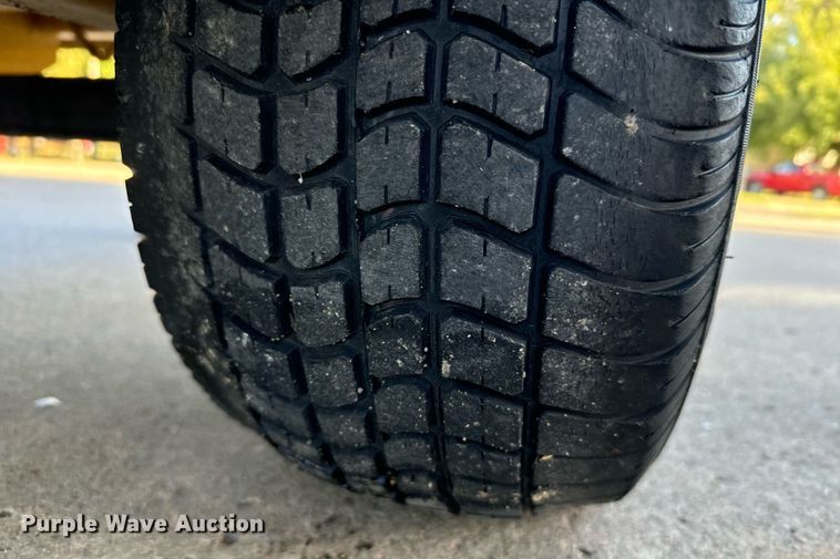 image for item DX3653 2012 Vermeer BC600XL wood chipper